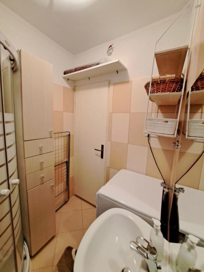 Meressa Nina&Leo Studio Apartments Novigrad  Екстер'єр фото