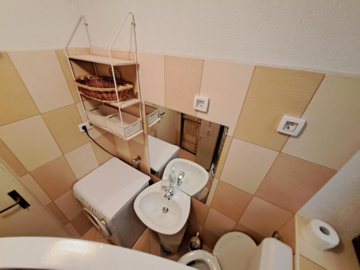 Meressa Nina&Leo Studio Apartments Novigrad  Екстер'єр фото