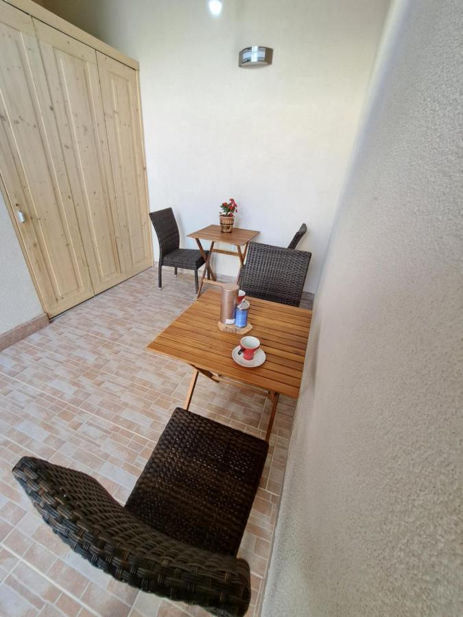 Meressa Nina&Leo Studio Apartments Novigrad  Екстер'єр фото