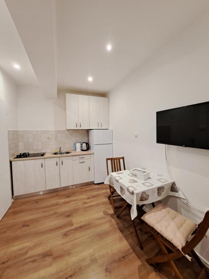 Meressa Nina&Leo Studio Apartments Novigrad  Екстер'єр фото